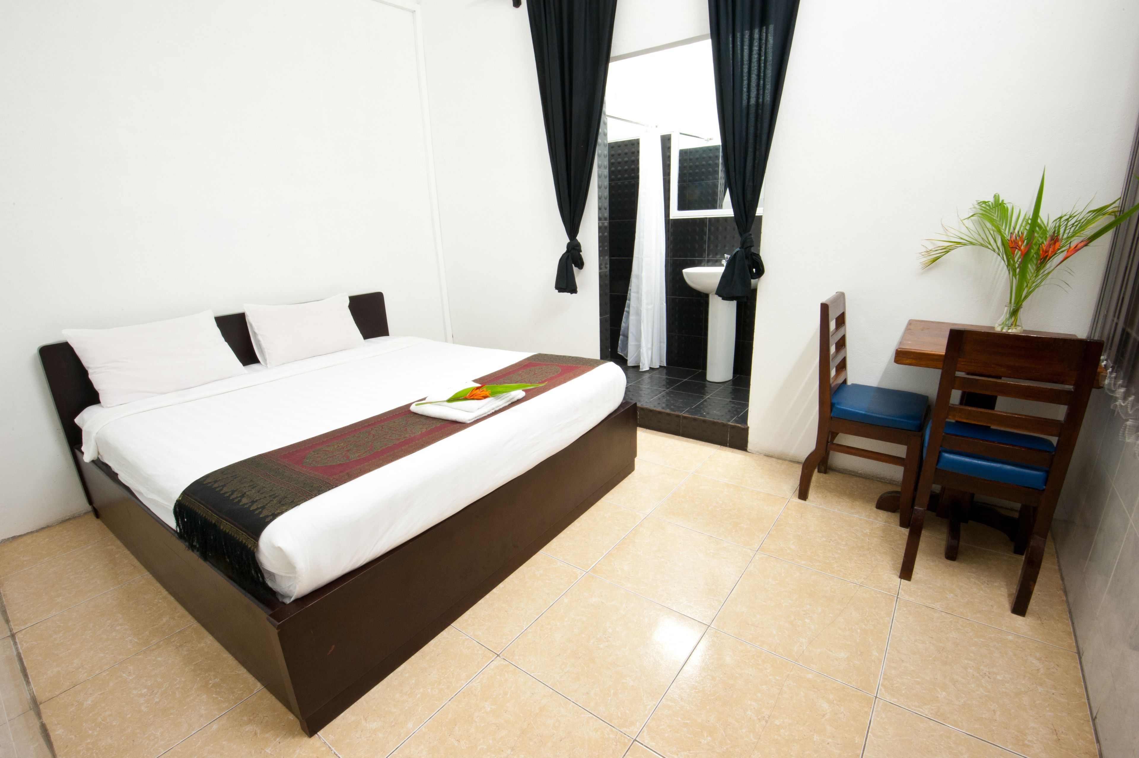 Eighty8 Backpackers Hostel