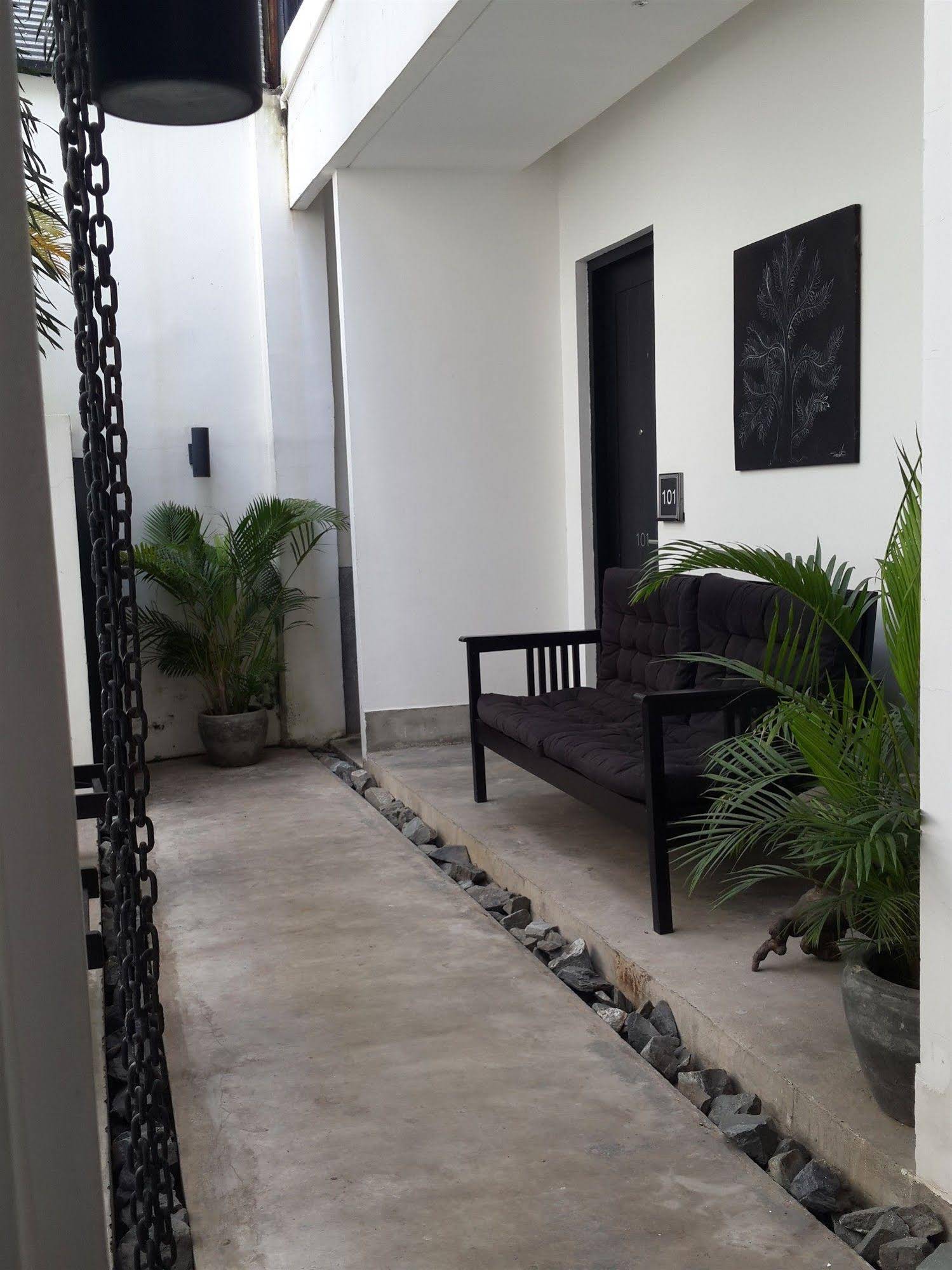H Hotel Cambodia