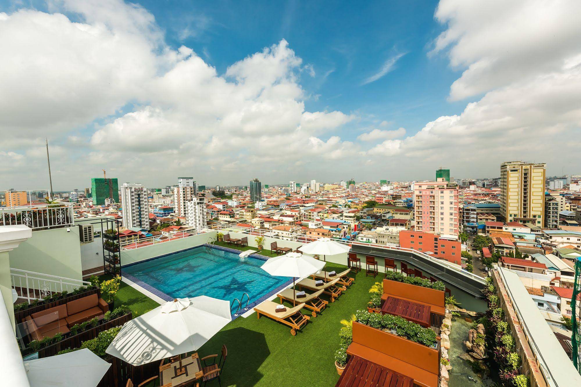 Le Mont Hotel