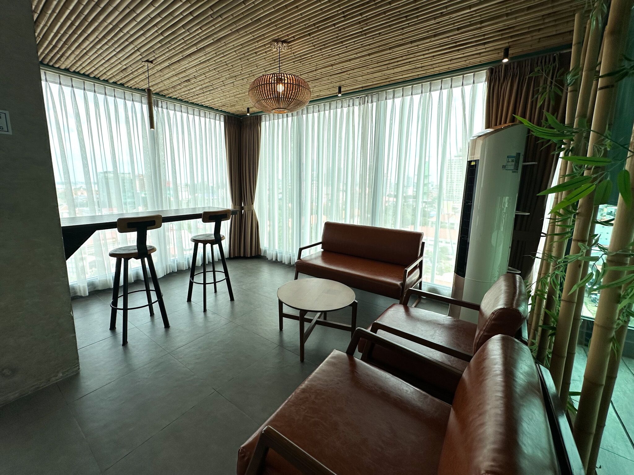 Royal Palace Suites Hotel by Caerus