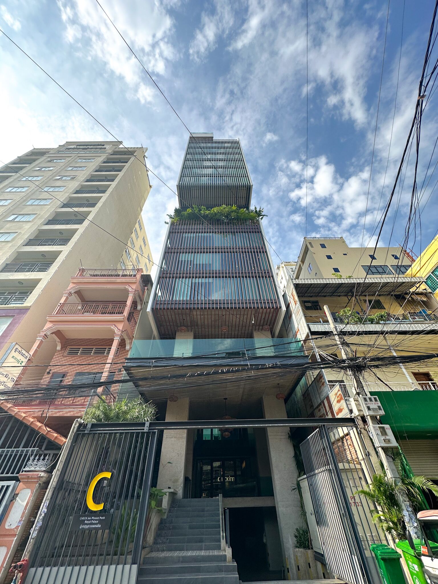 Royal Palace Suites Hotel by Caerus