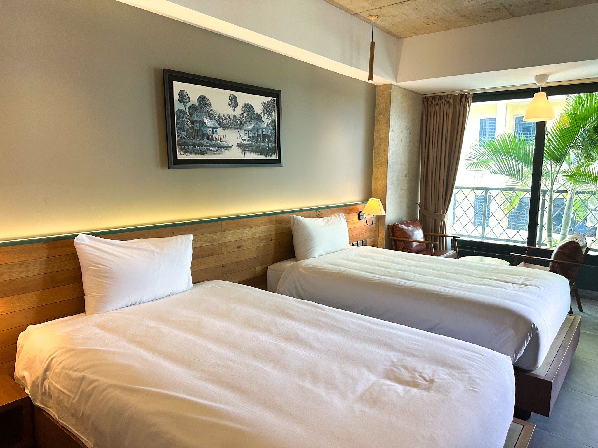 Royal Palace Suites Hotel by Caerus