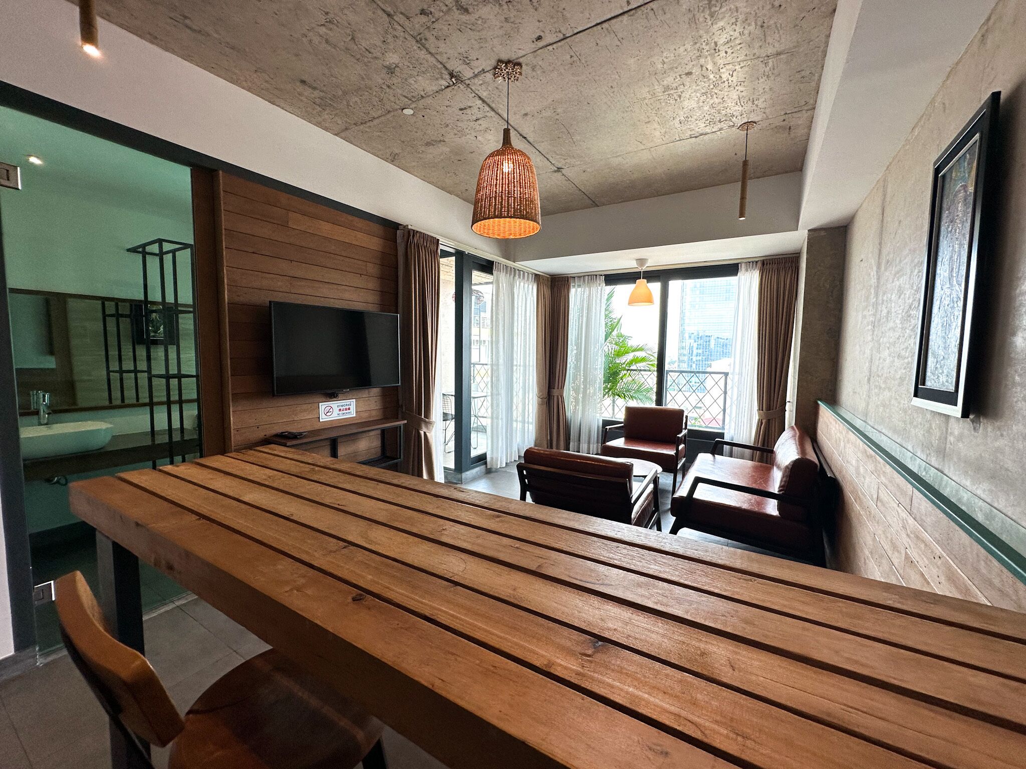 Royal Palace Suites Hotel by Caerus