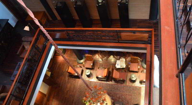 The Governor's House Colonial Hotel