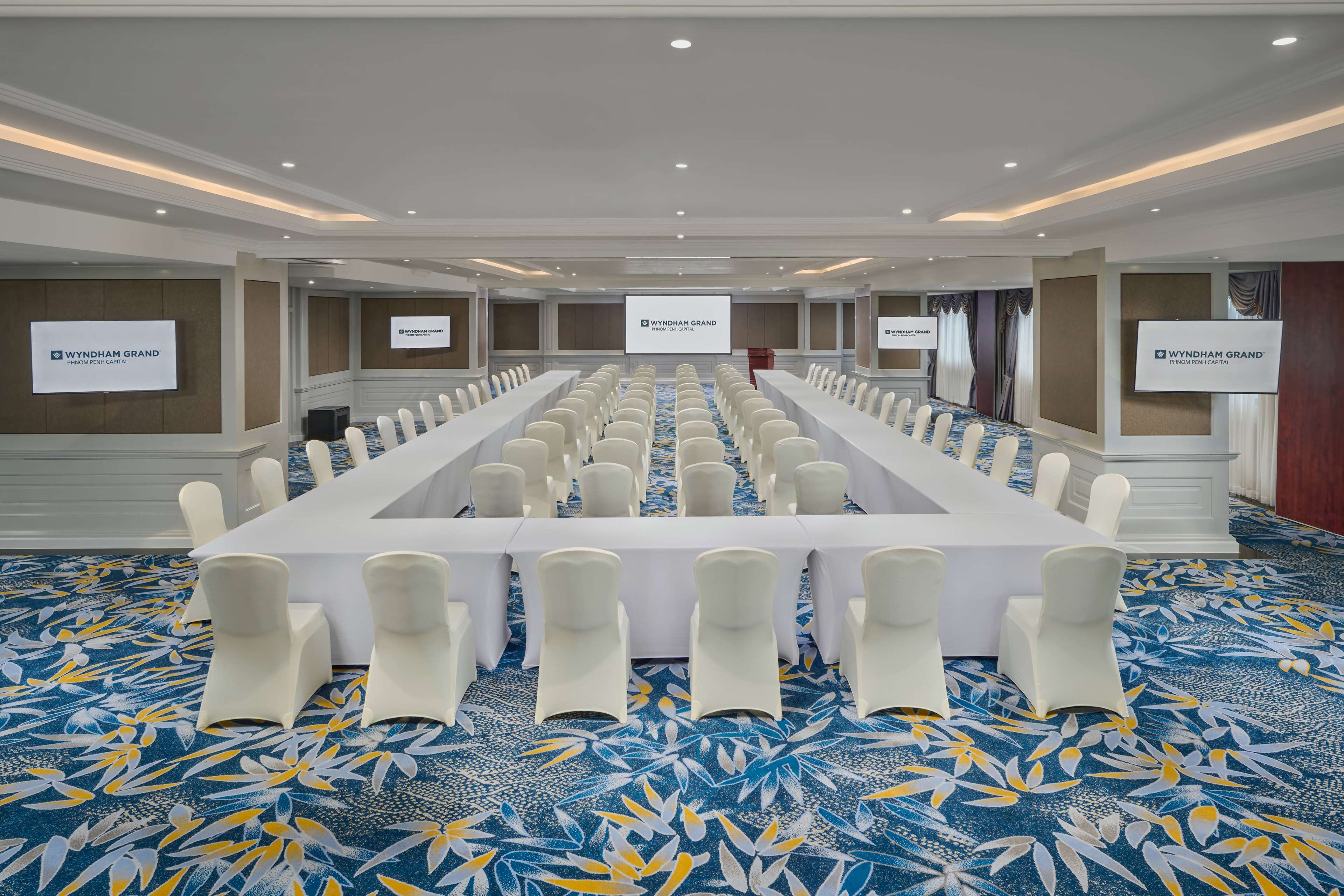 Wyndham Grand Phnom Penh Capital