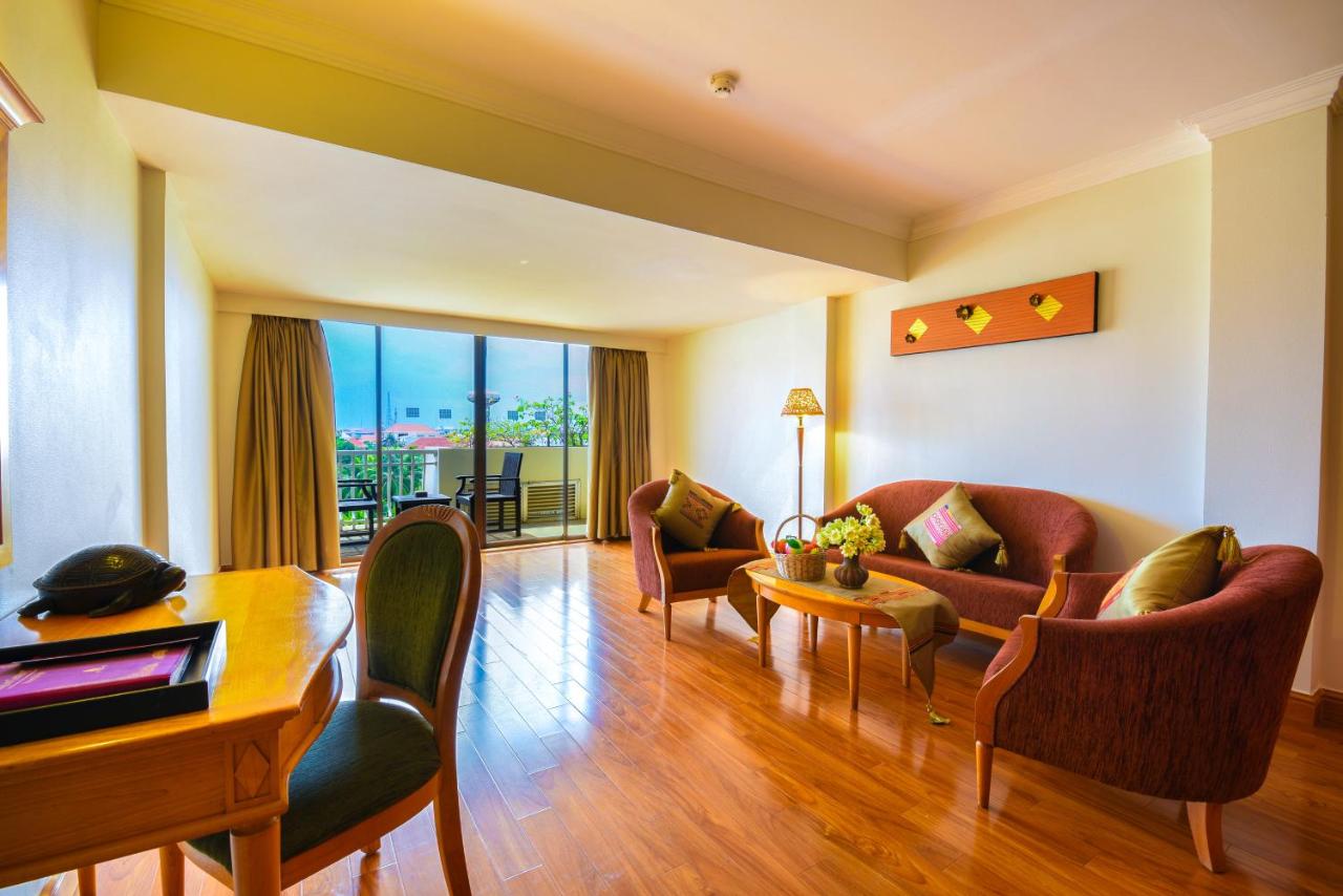 Angkor Century Resort & Spa