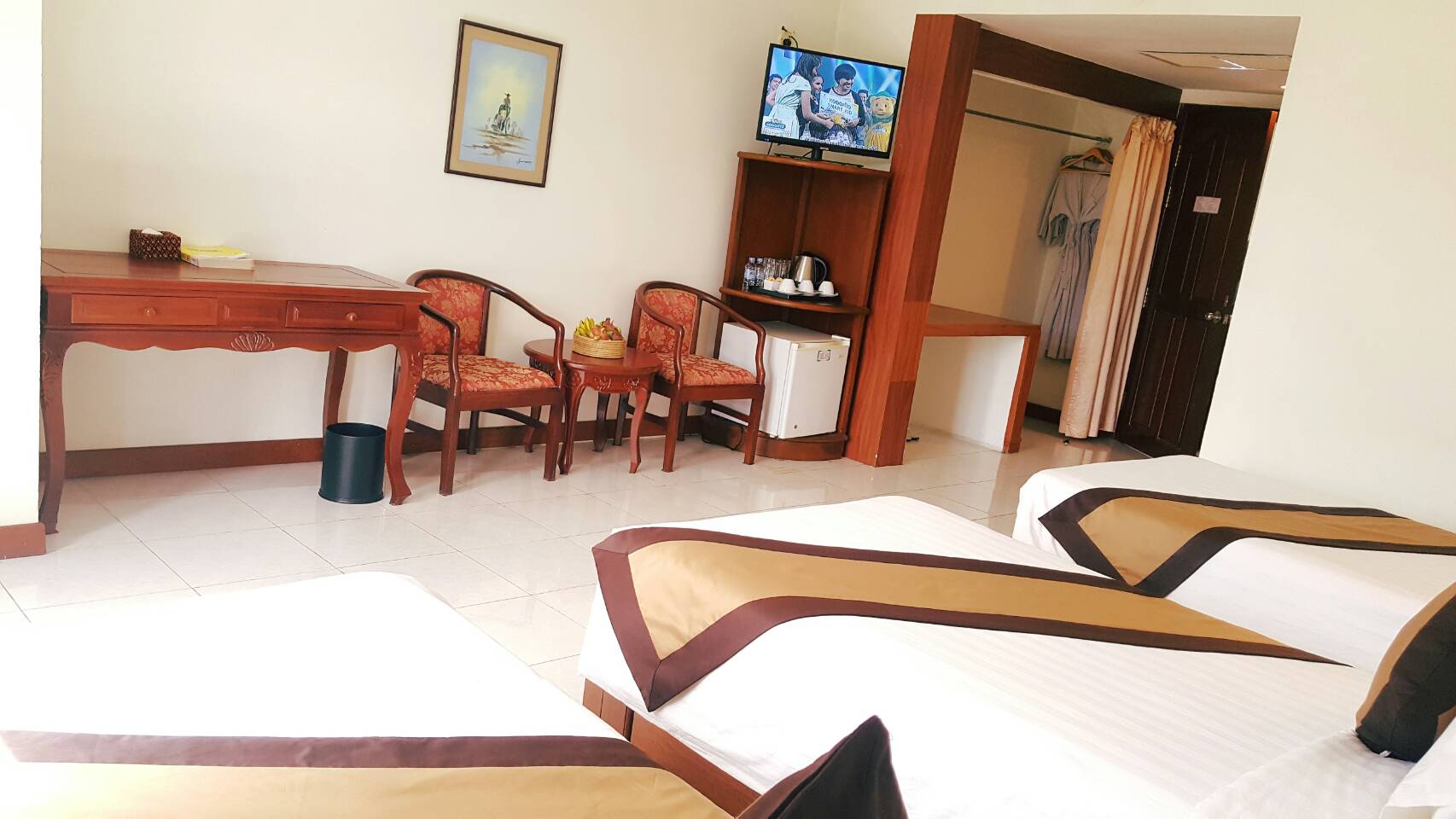 Angkor Vireak Chey Hotel