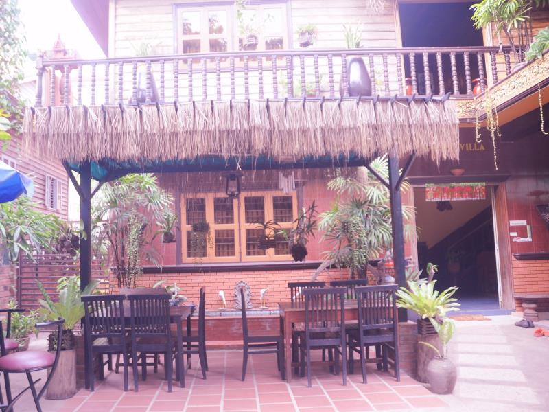 Big Lyna Villa