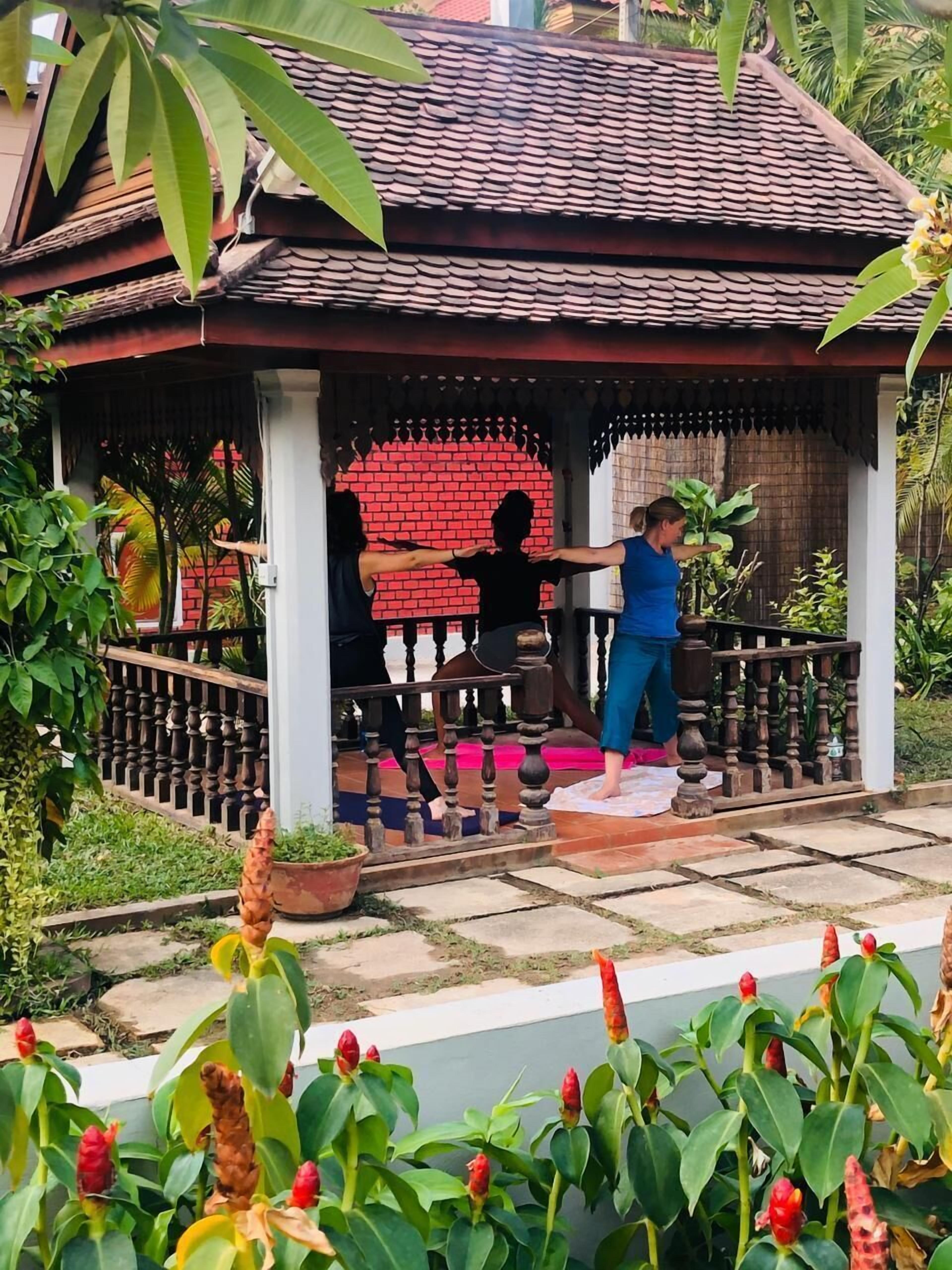 Isirafu Hotel & Residence