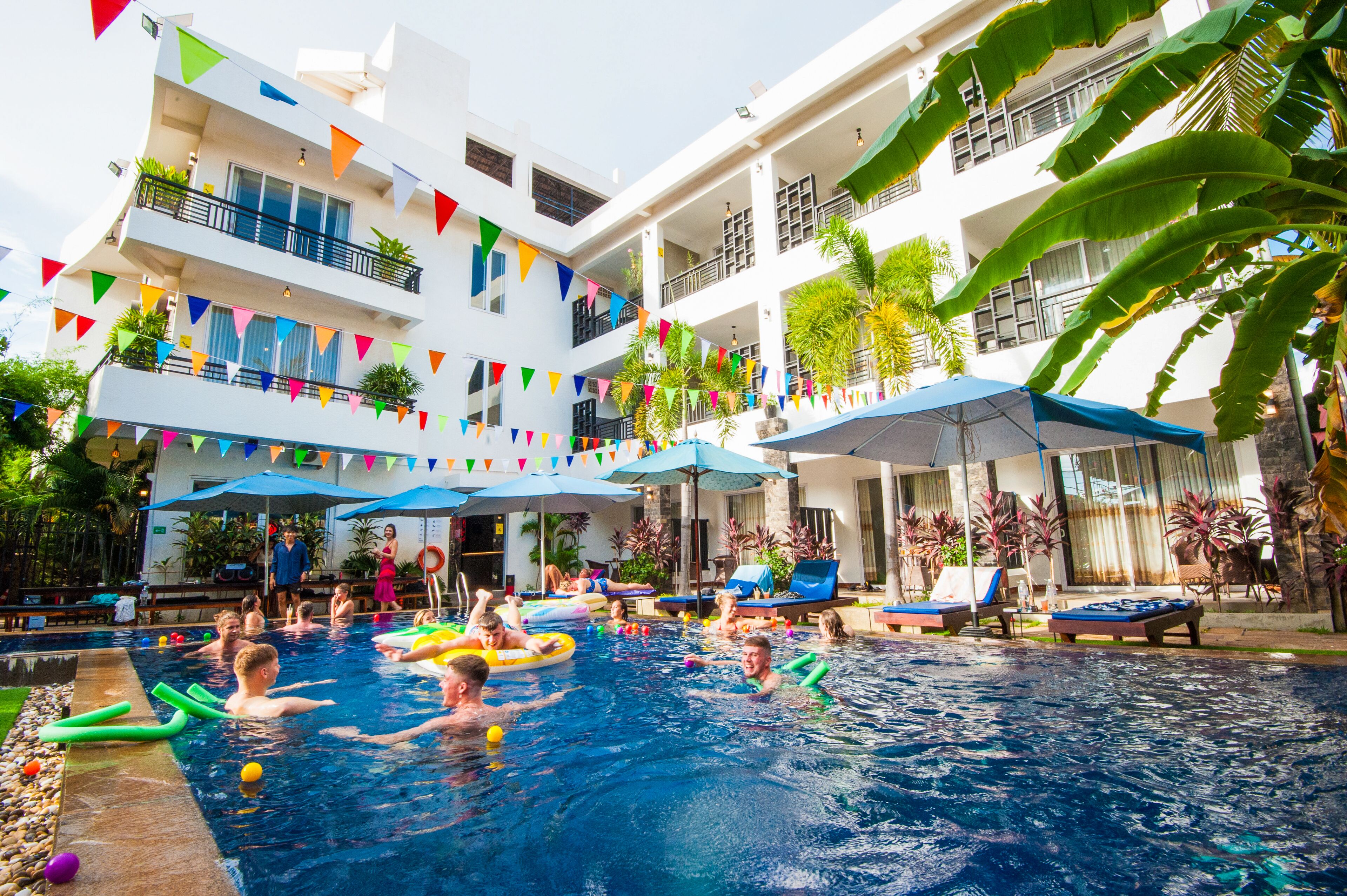 Mad Monkey Hostel Siem Reap