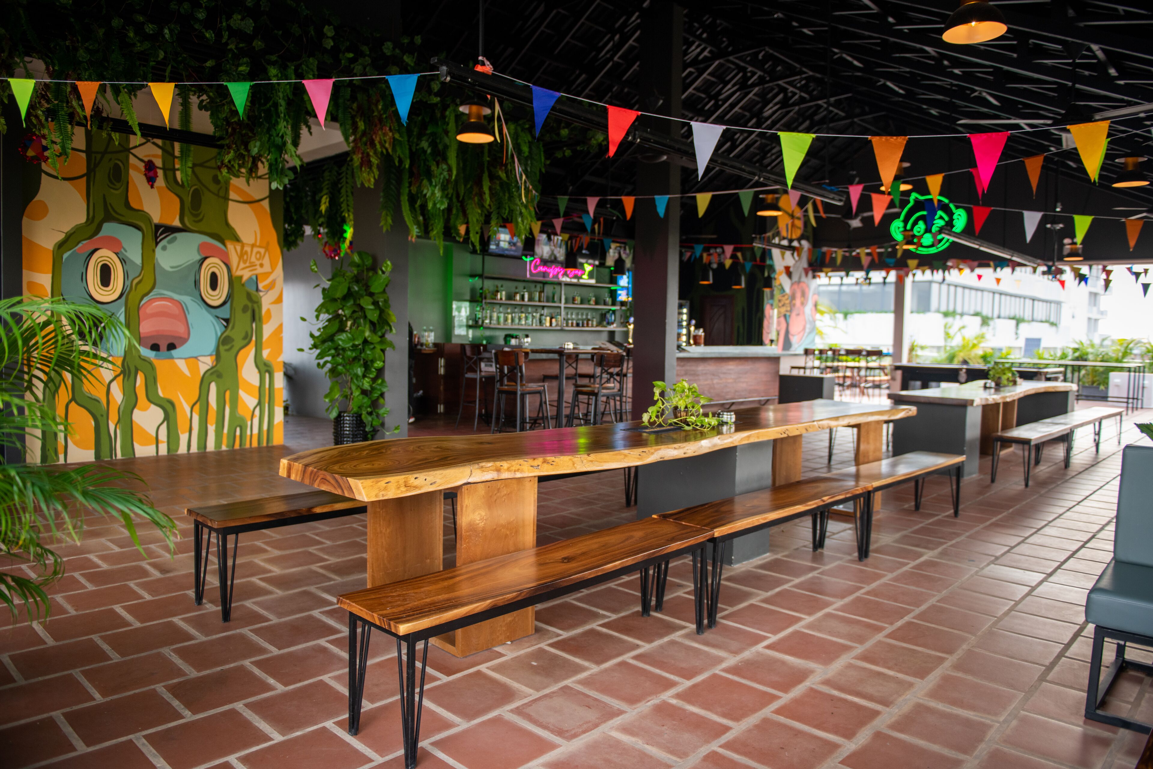 Mad Monkey Hostel Siem Reap