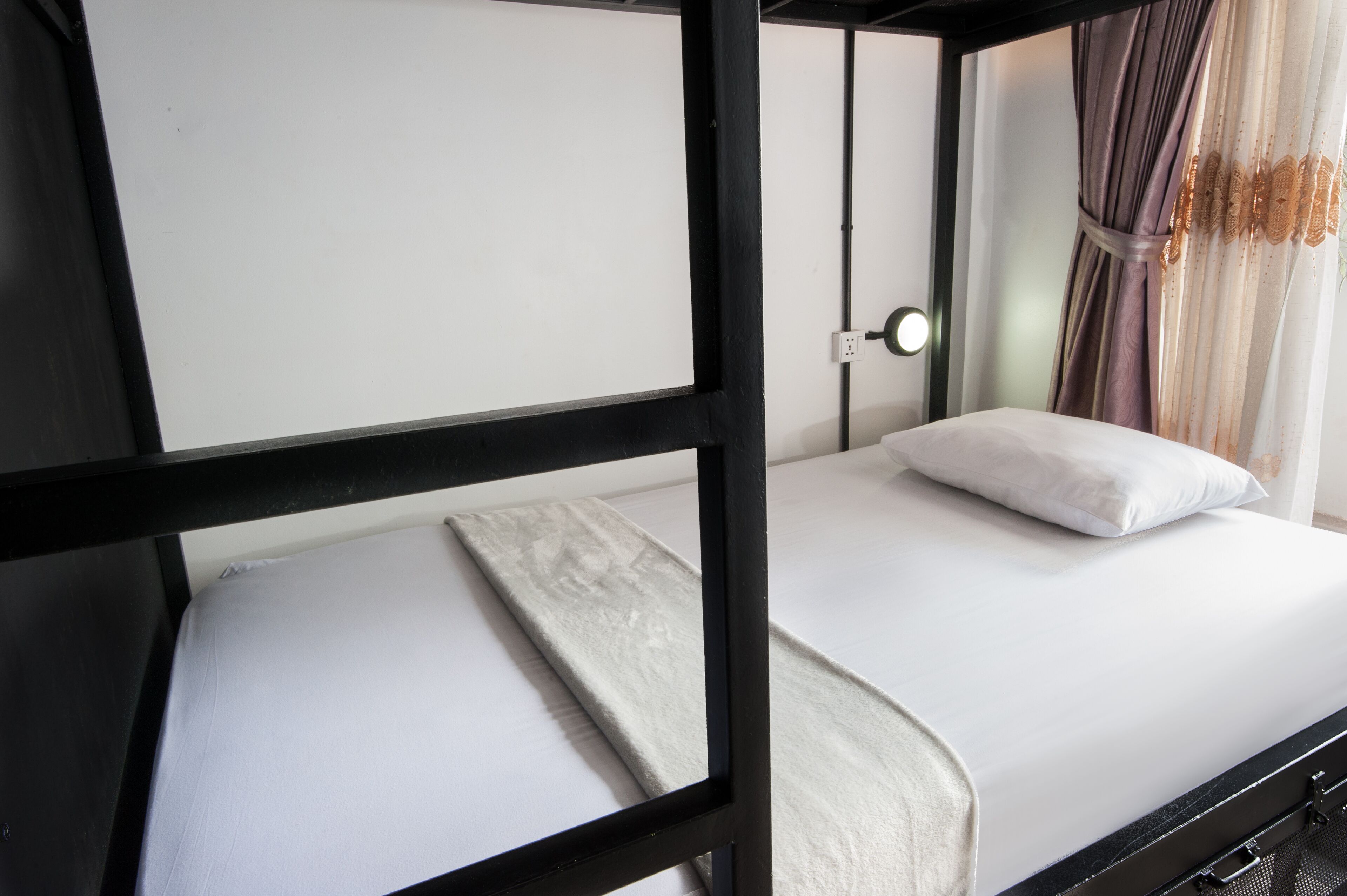 Mad Monkey Hostel Siem Reap