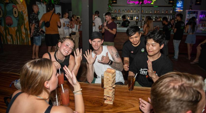 Mad Monkey Hostel Siem Reap