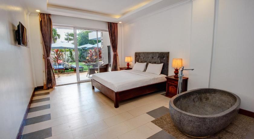 Mad Monkey Hostel Siem Reap