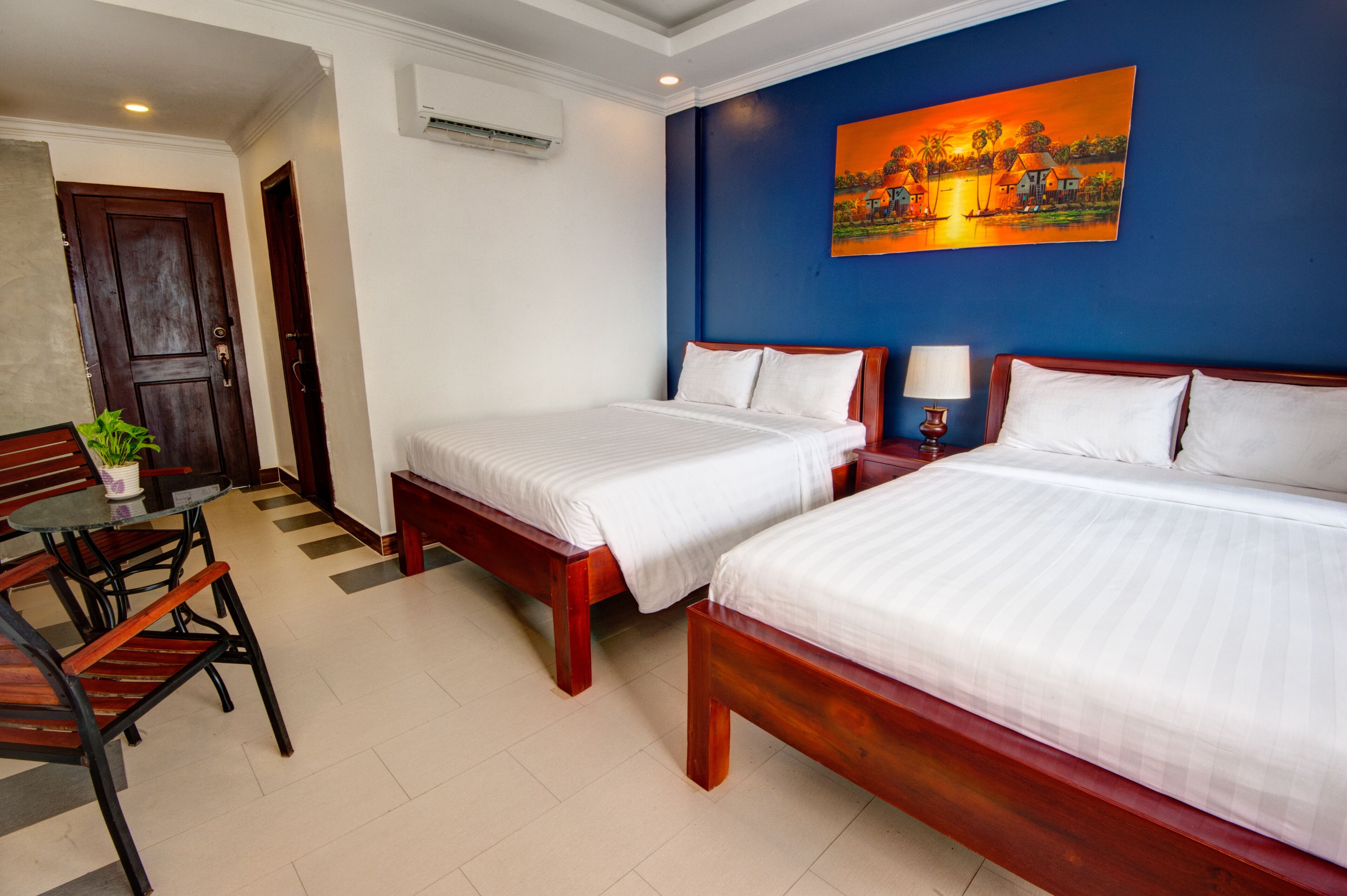 Mad Monkey Hostel Siem Reap