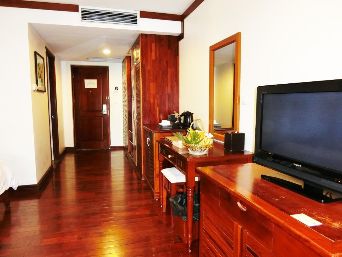 Paradise Angkor Villa
