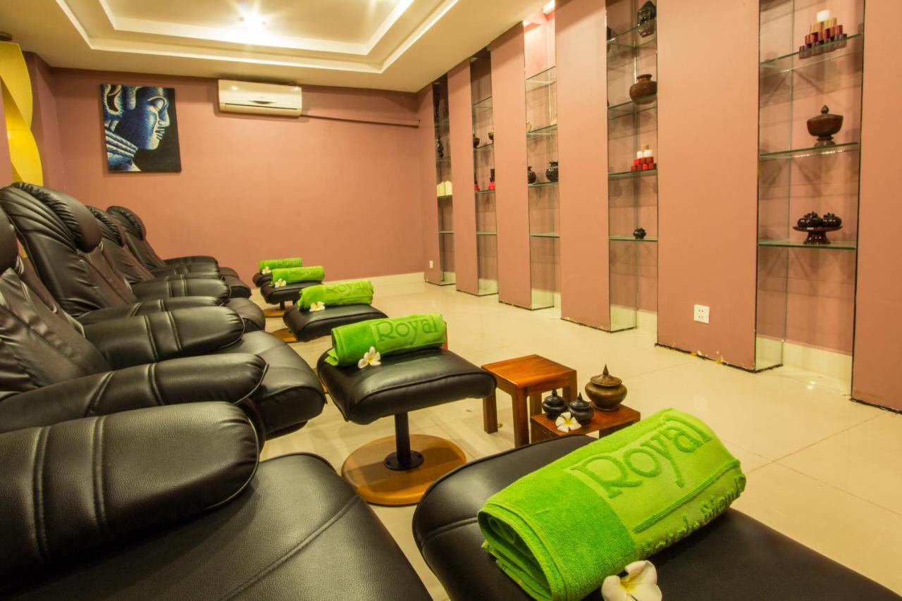 Royal Empire Hotel