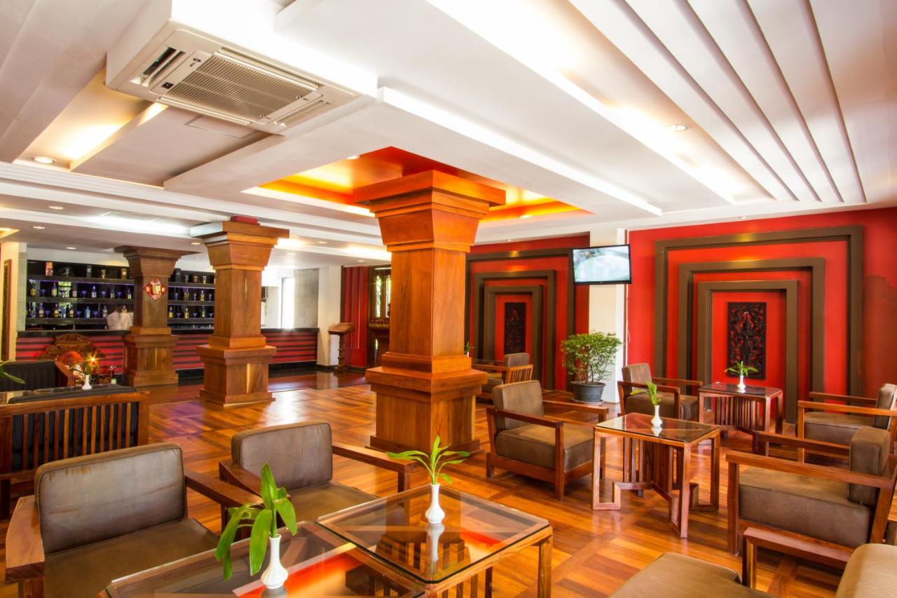 Royal Empire Hotel