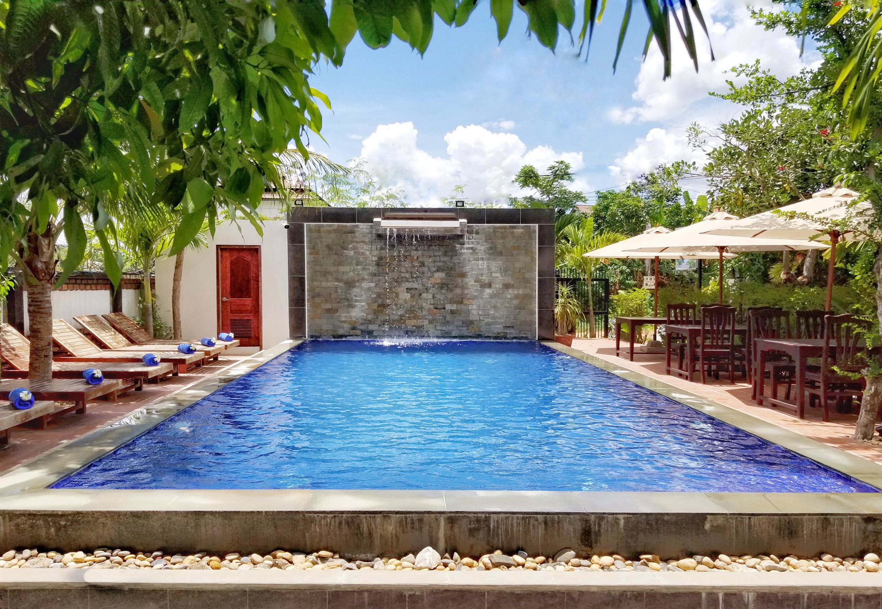 Saline Private Pool Villa