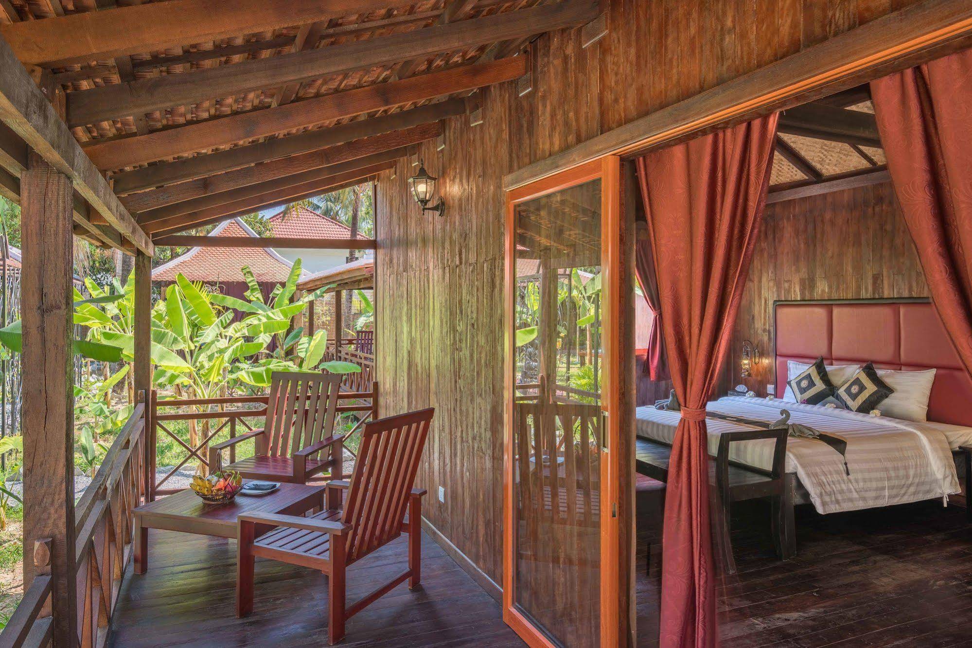 Tan Sour Resort