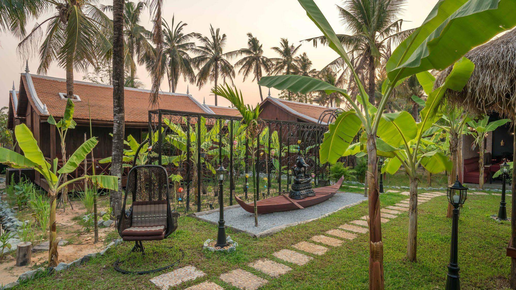 Tan Sour Resort