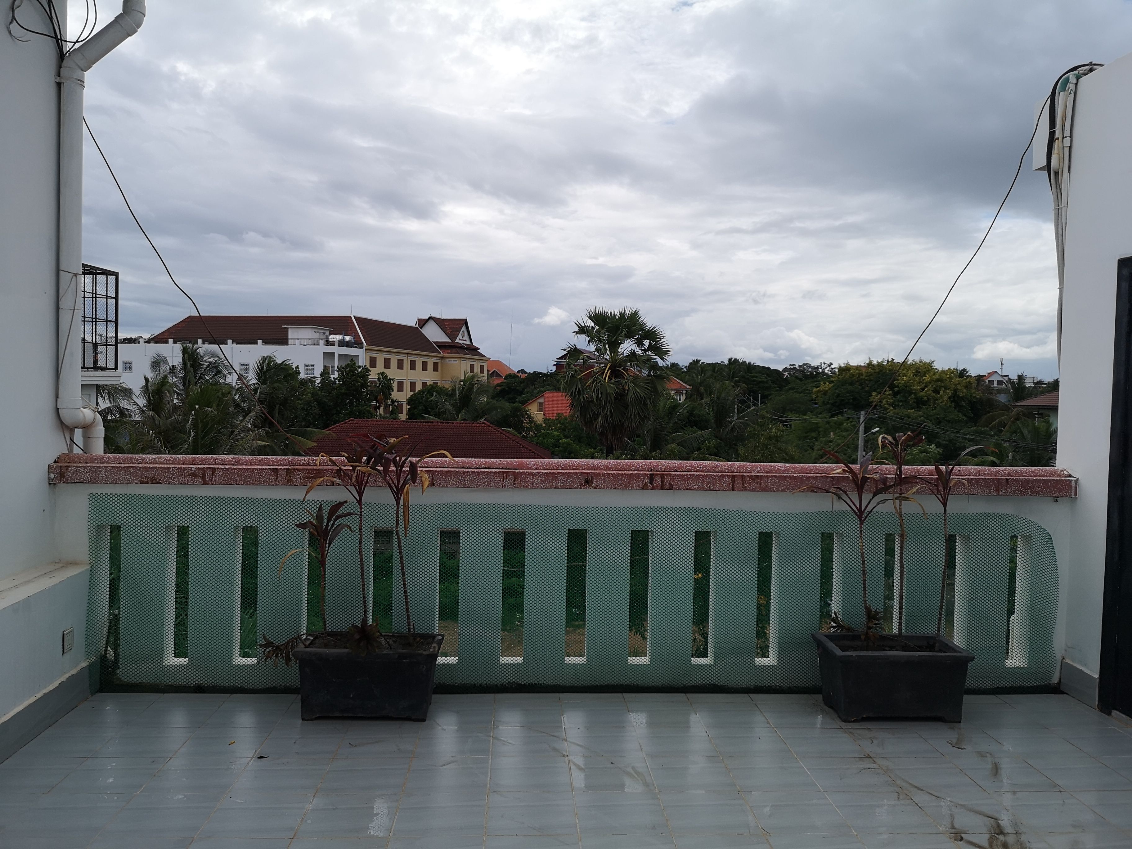 Taro Residence