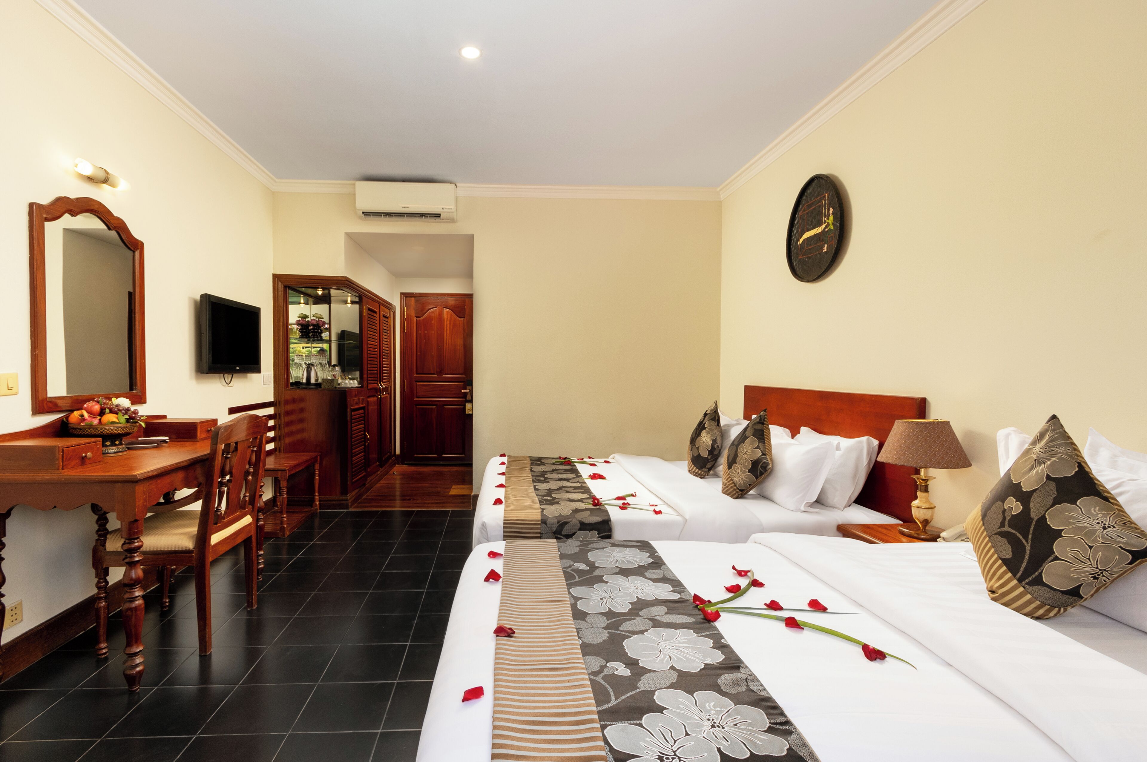 Yasodharapura Residence