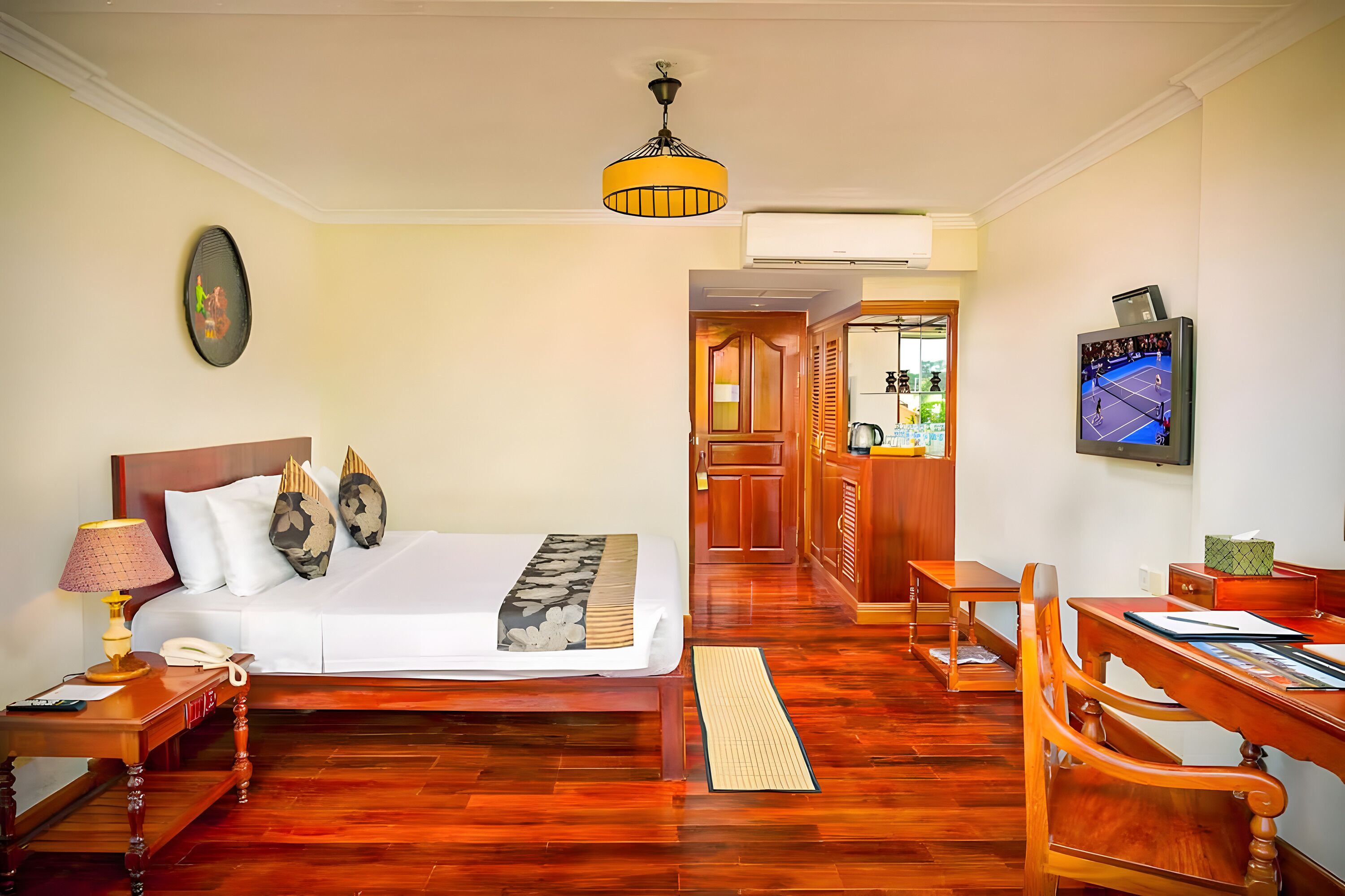 Yasodharapura Residence