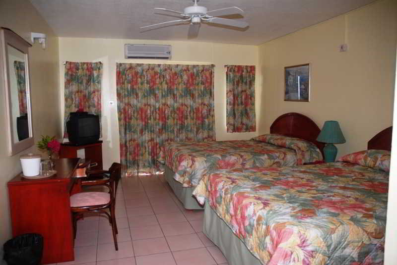 Bird Rock Beach Hotel
