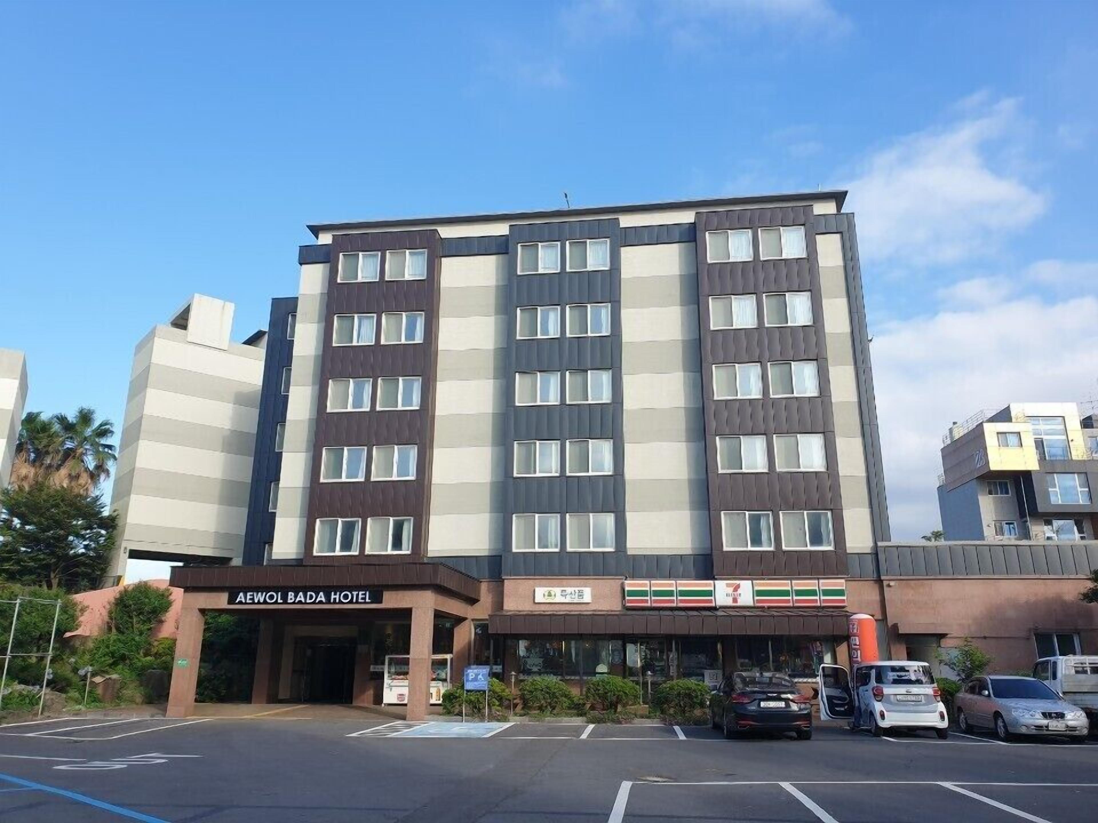Aewol Beach Hotel