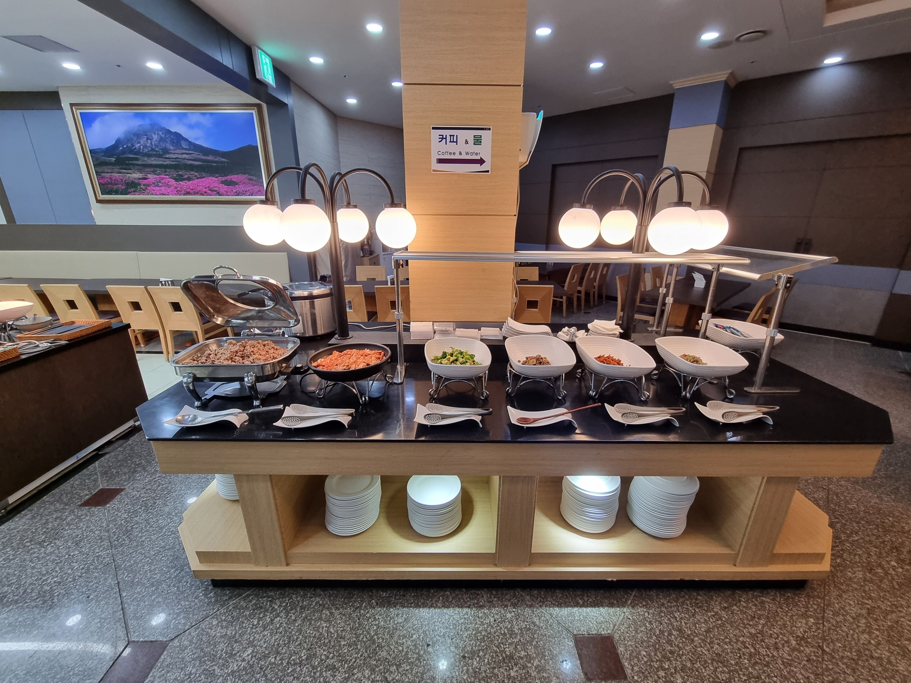 Aewol Beach Hotel
