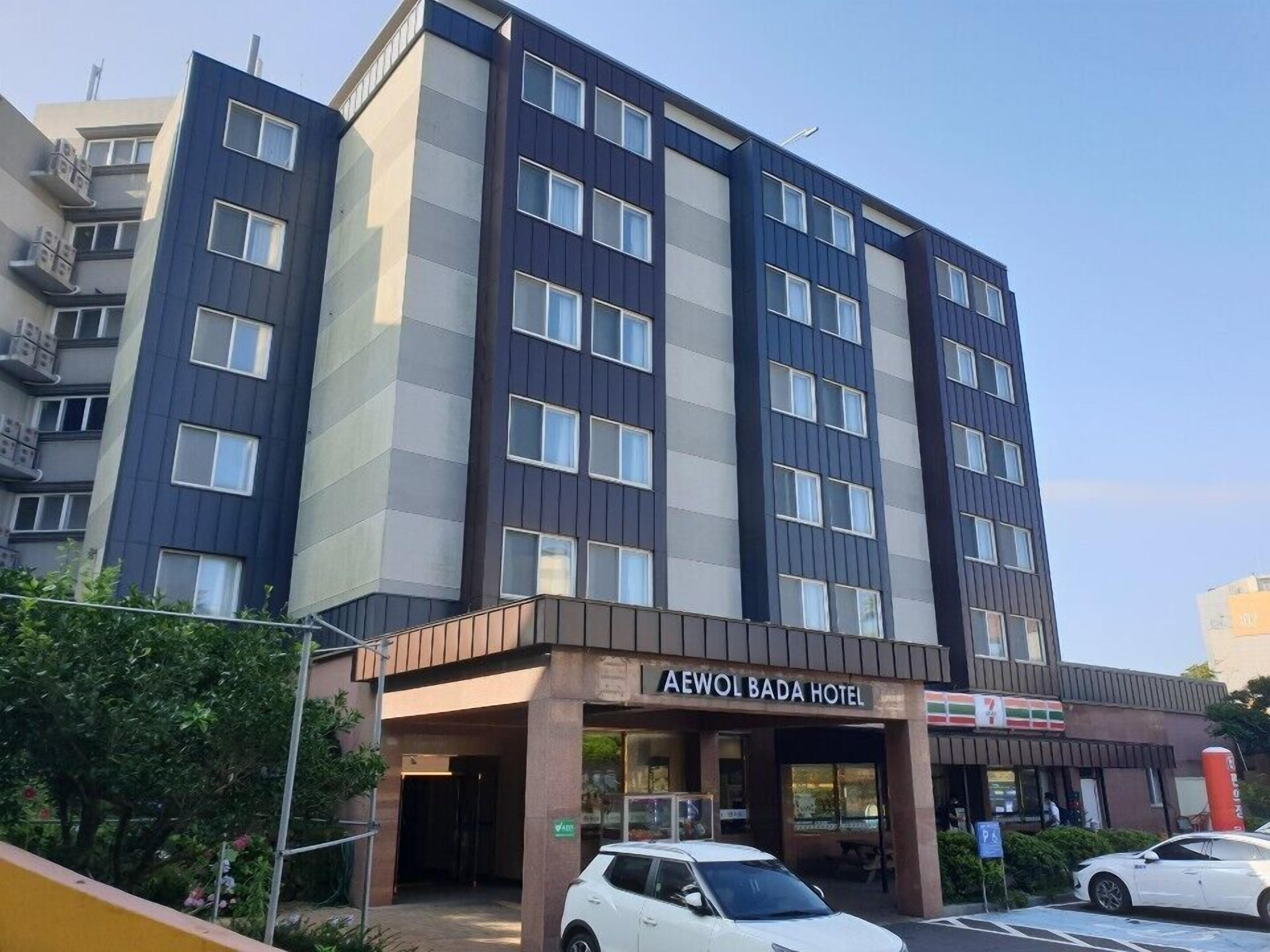 Aewol Beach Hotel