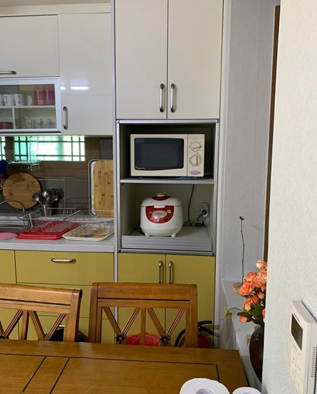 Aewol Neoreunmadang Unshared House