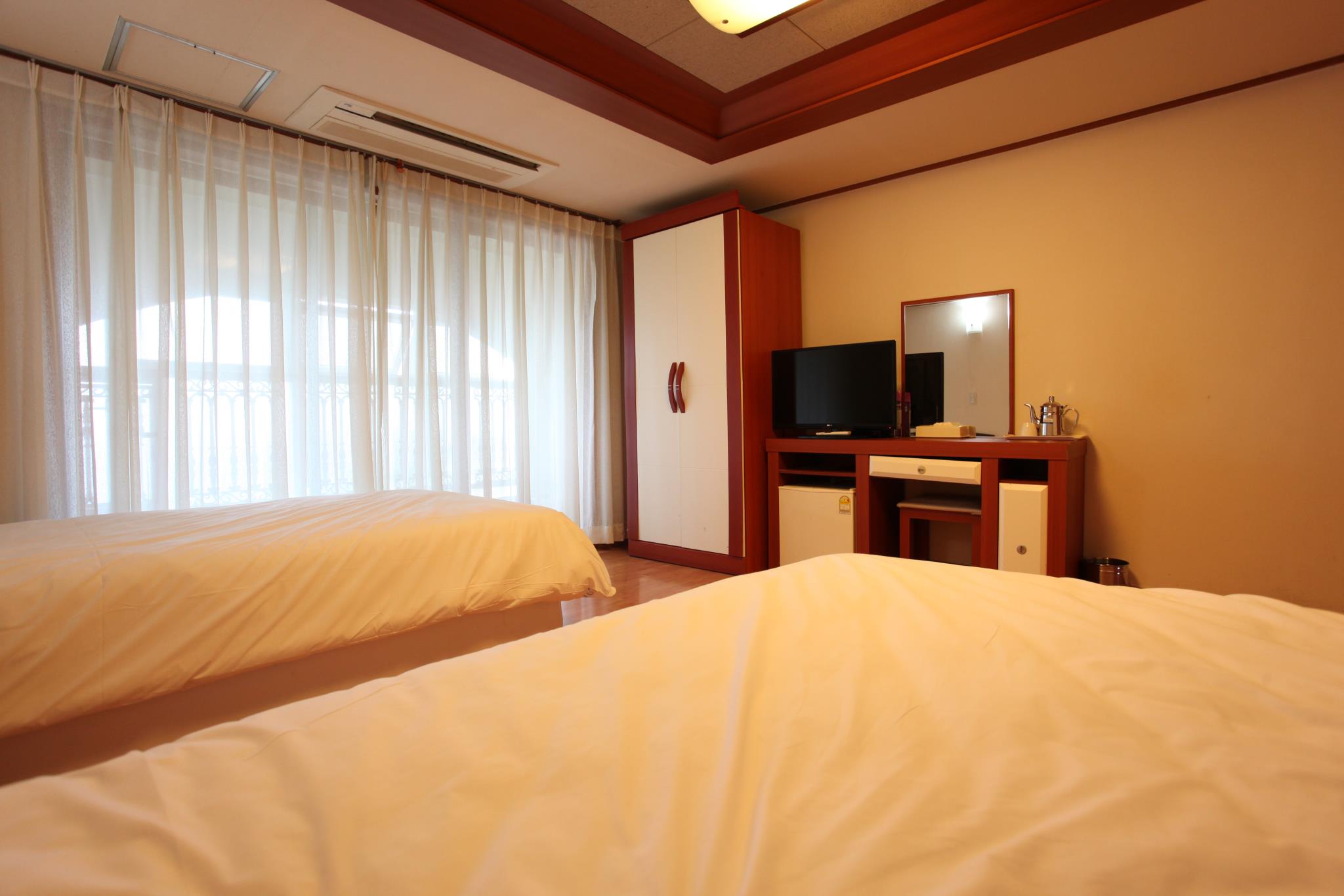 Aewol Stay Hotel