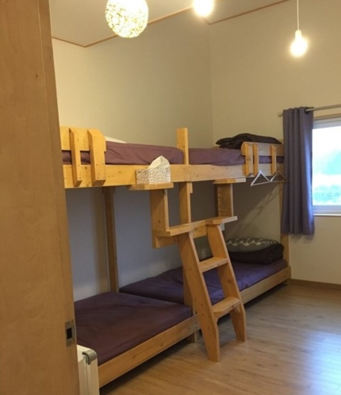 Aewol Zapari House