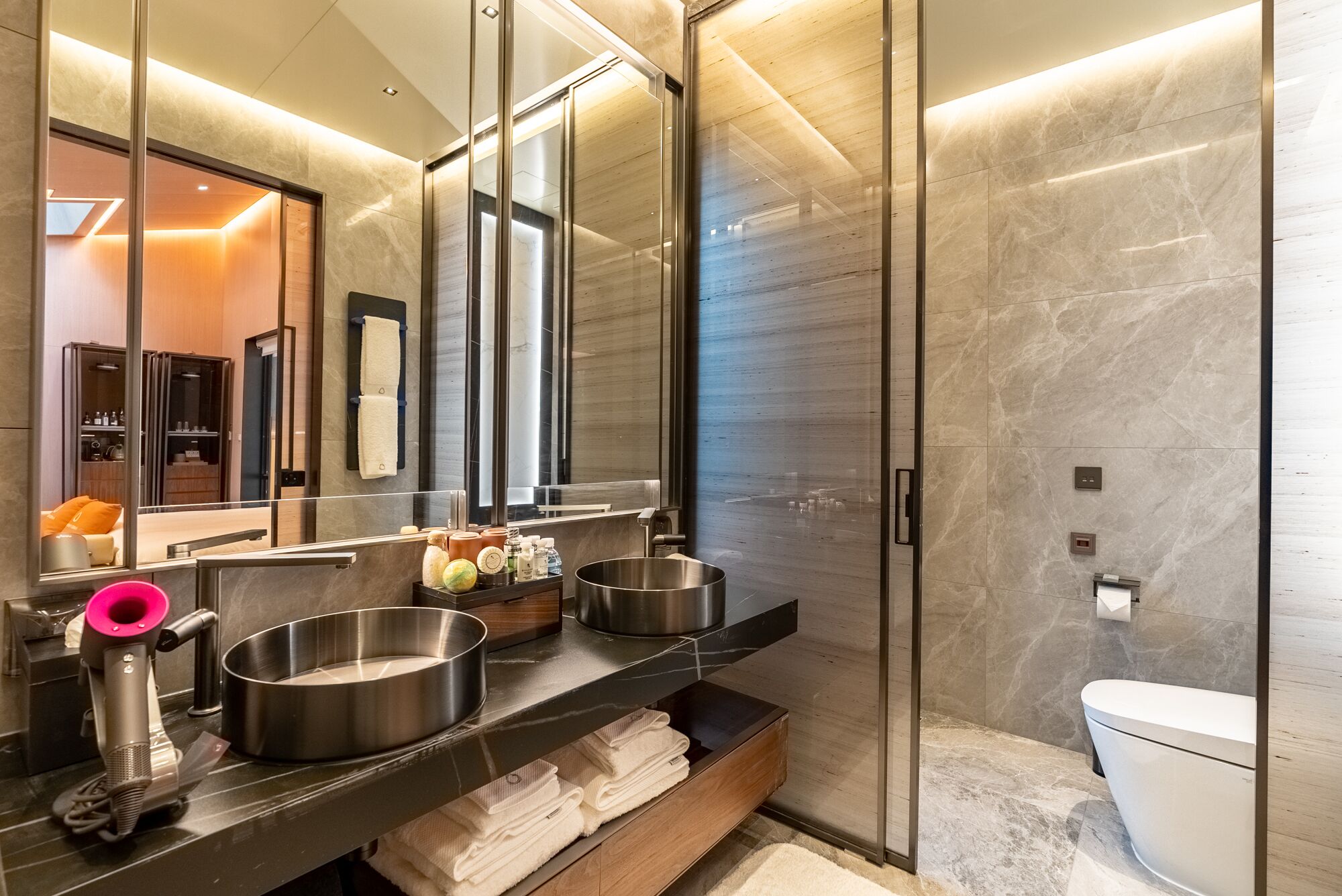 Amber Pure Hill Hotels & Resorts