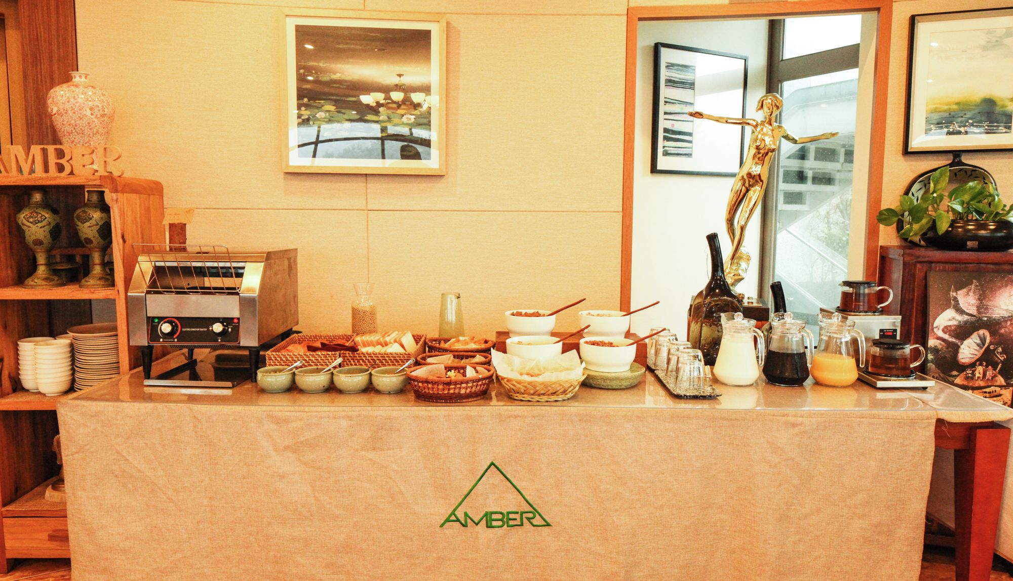 Amber Pure Hill Hotels & Resorts Green Valley