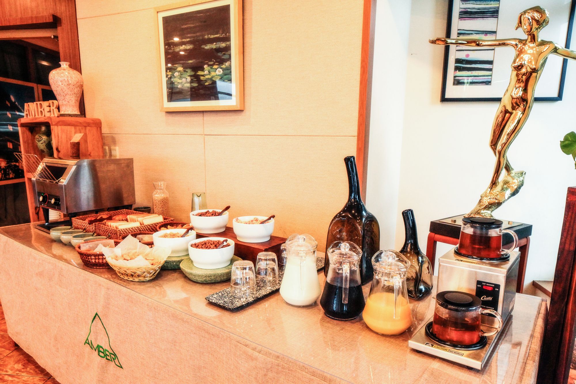 Amber Pure Hill Hotels & Resorts Green Valley