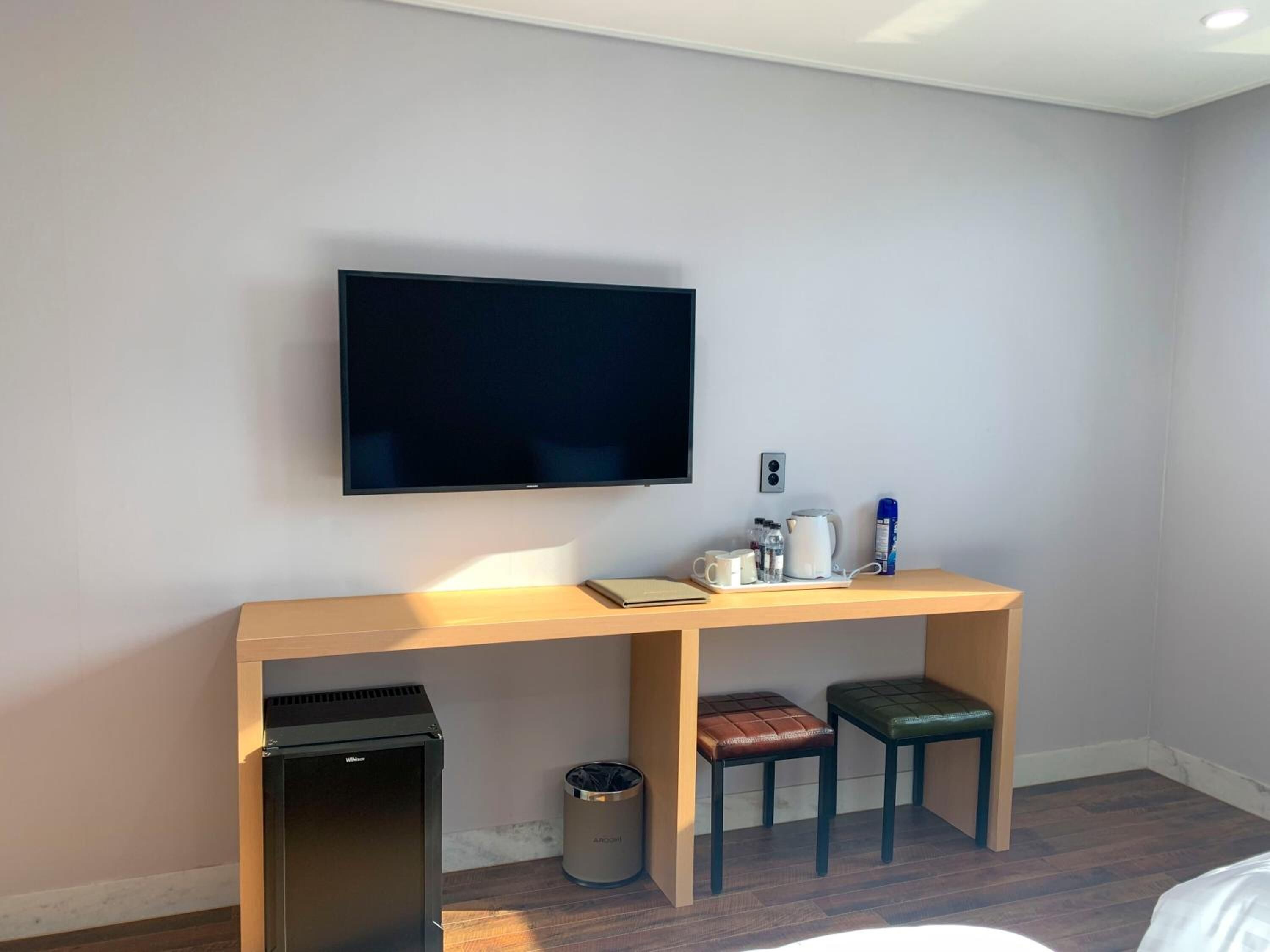 Aroomi Hotel Hyupjae