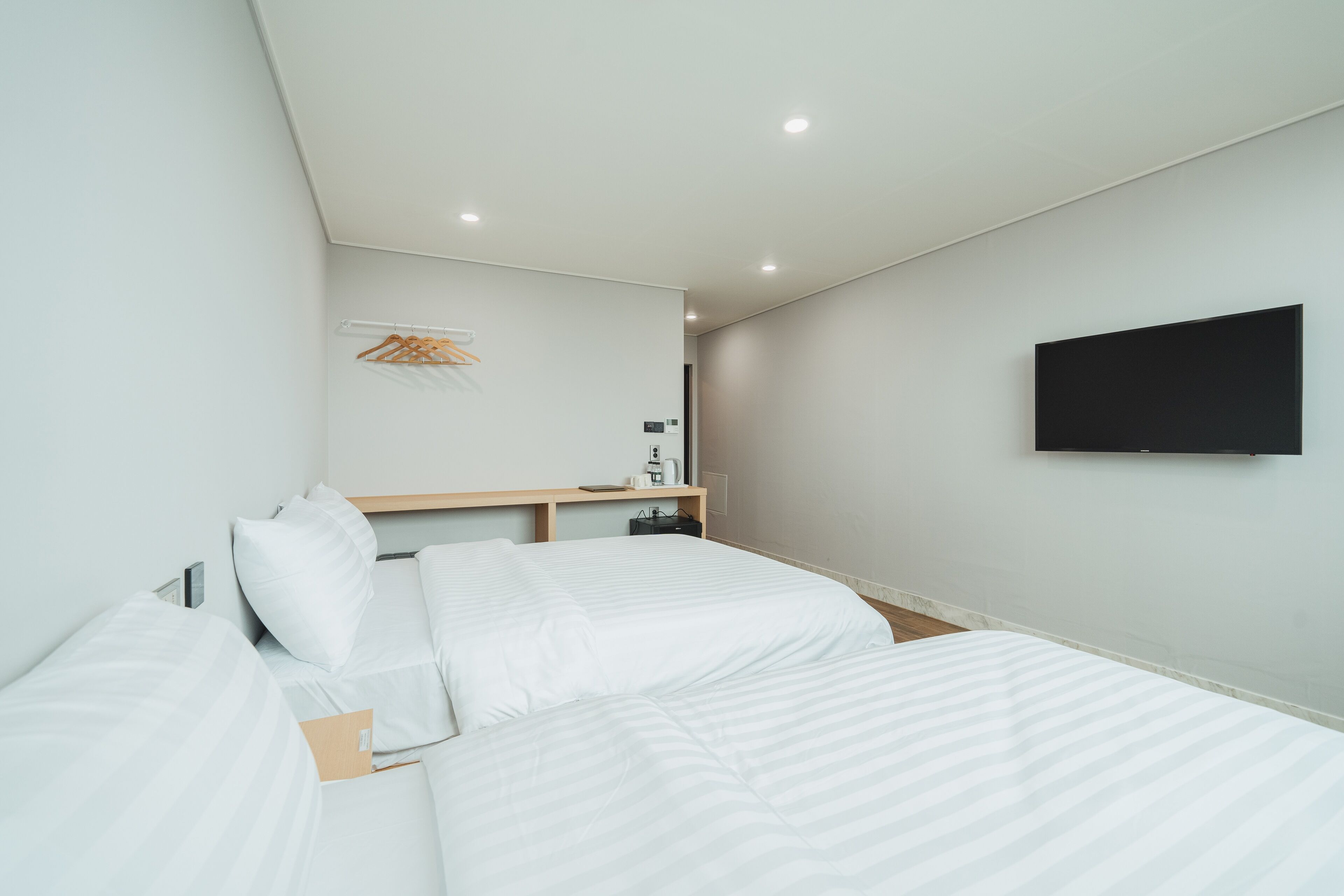 Aroomi Hotel Hyupjae