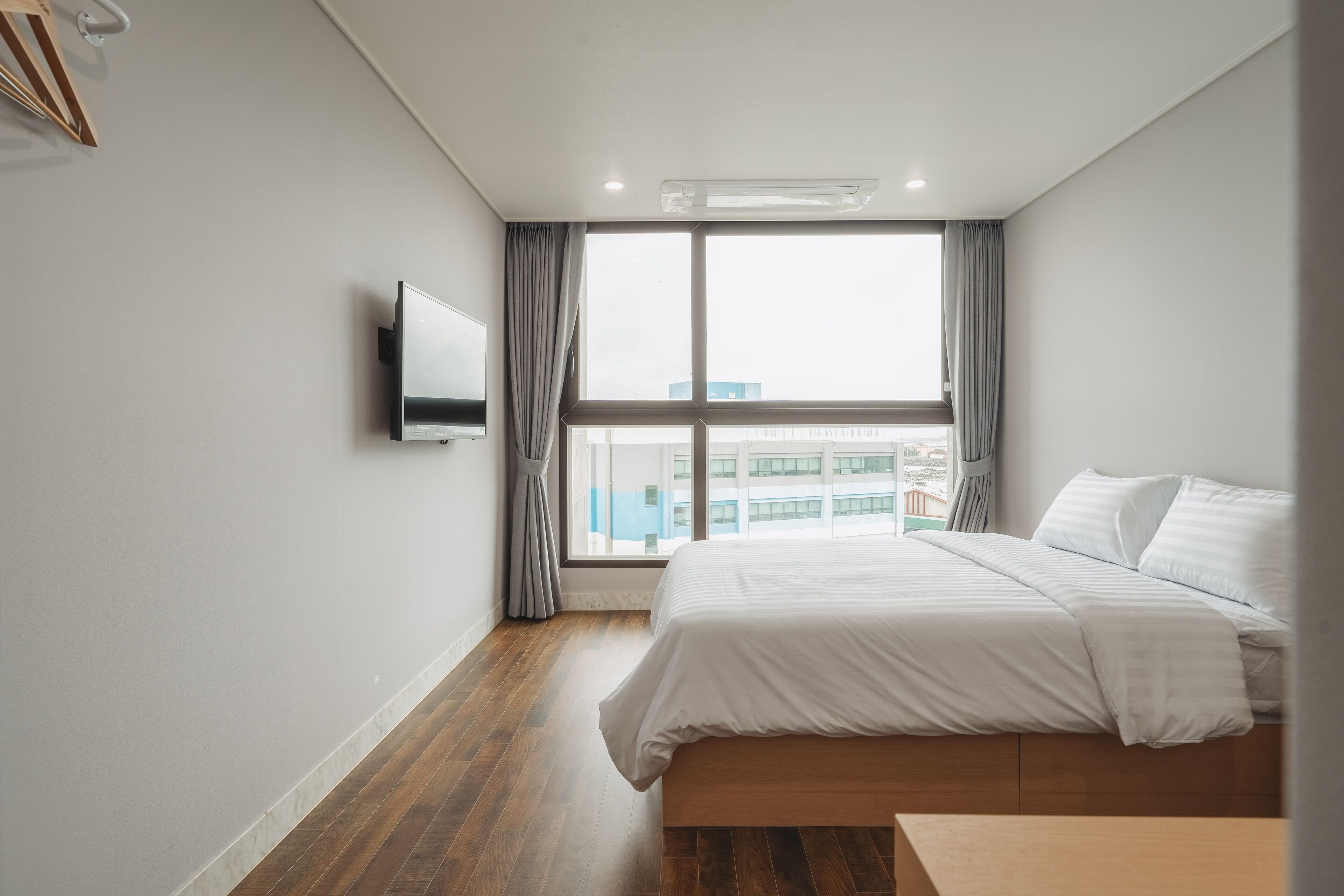 Aroomi Hotel Hyupjae