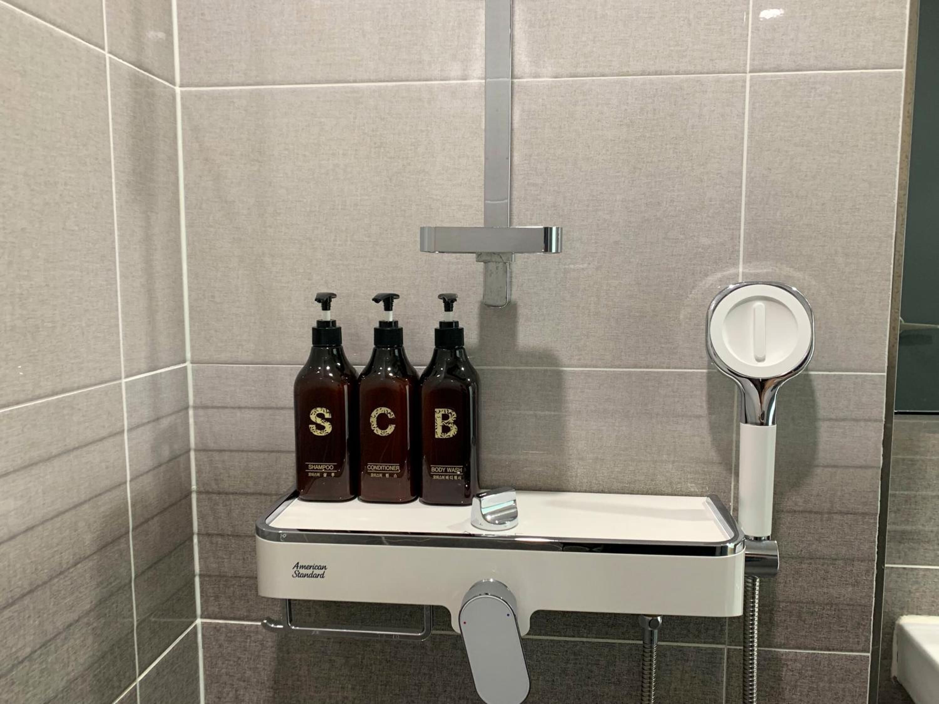 Aroomi Hotel Hyupjae