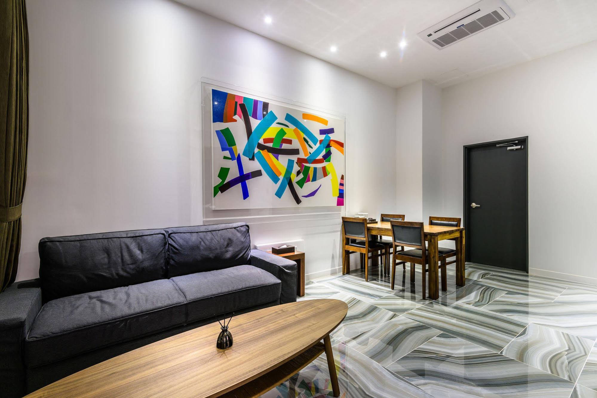 Augila Hotel Jeju Oceano Suites