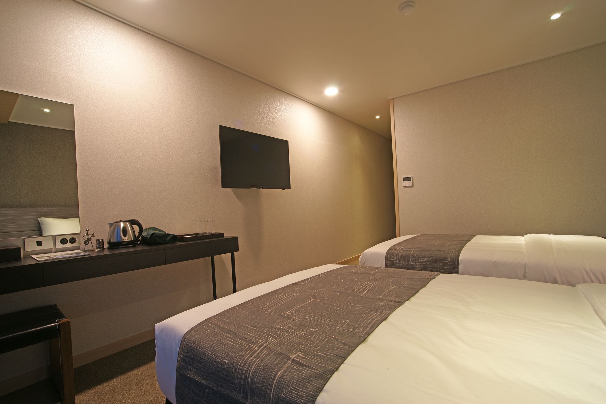 Benikea I Jin Hotel