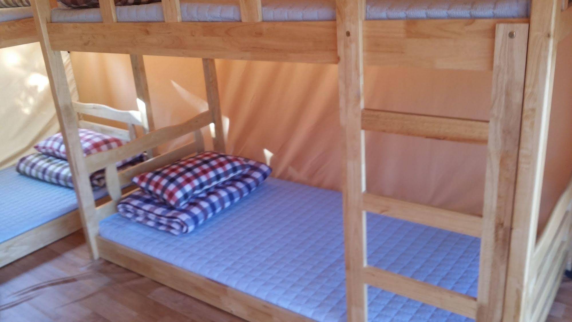 Blue Night Glamping House in Udo - Caravan Park
