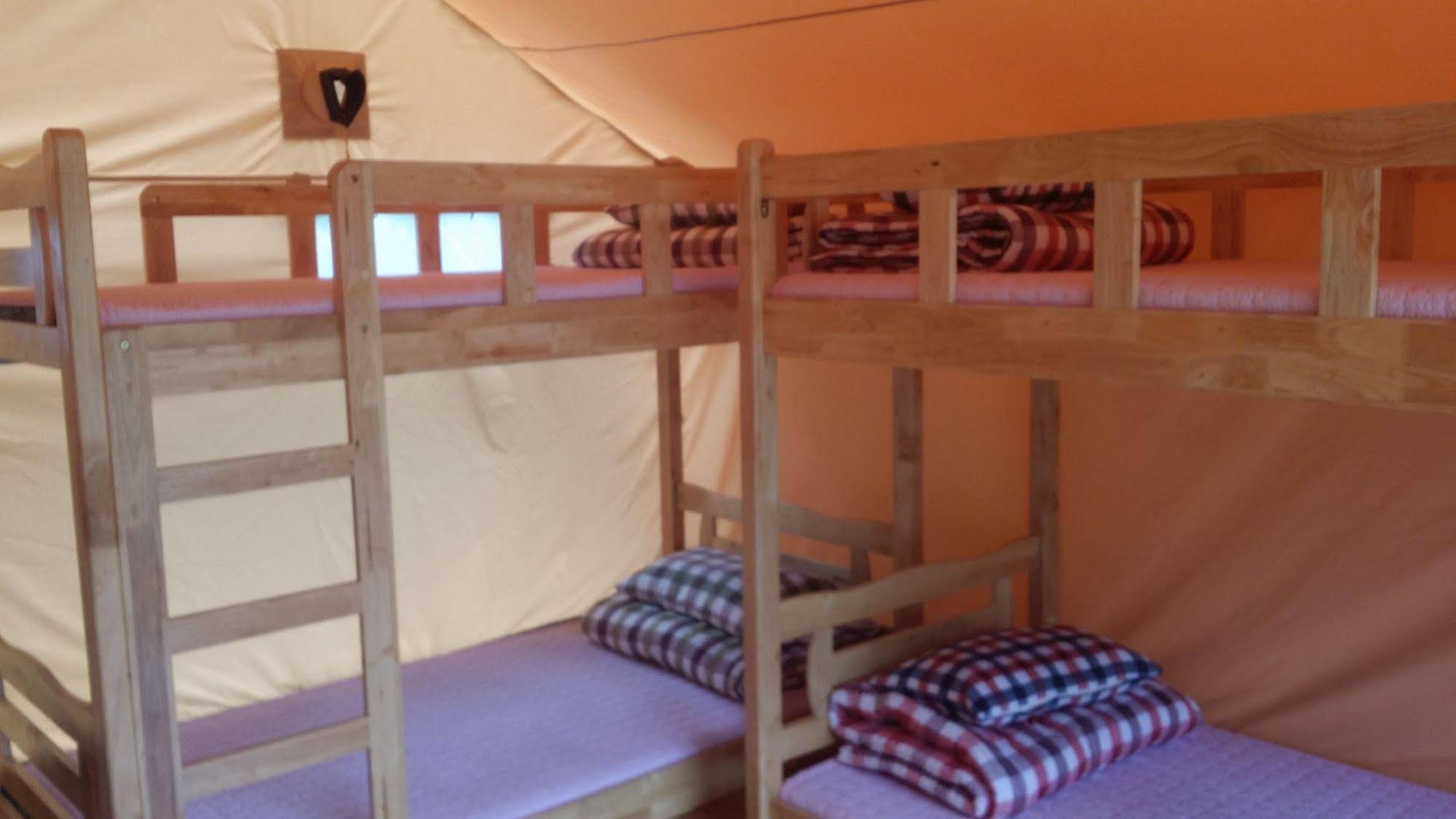 Blue Night Glamping House in Udo - Caravan Park