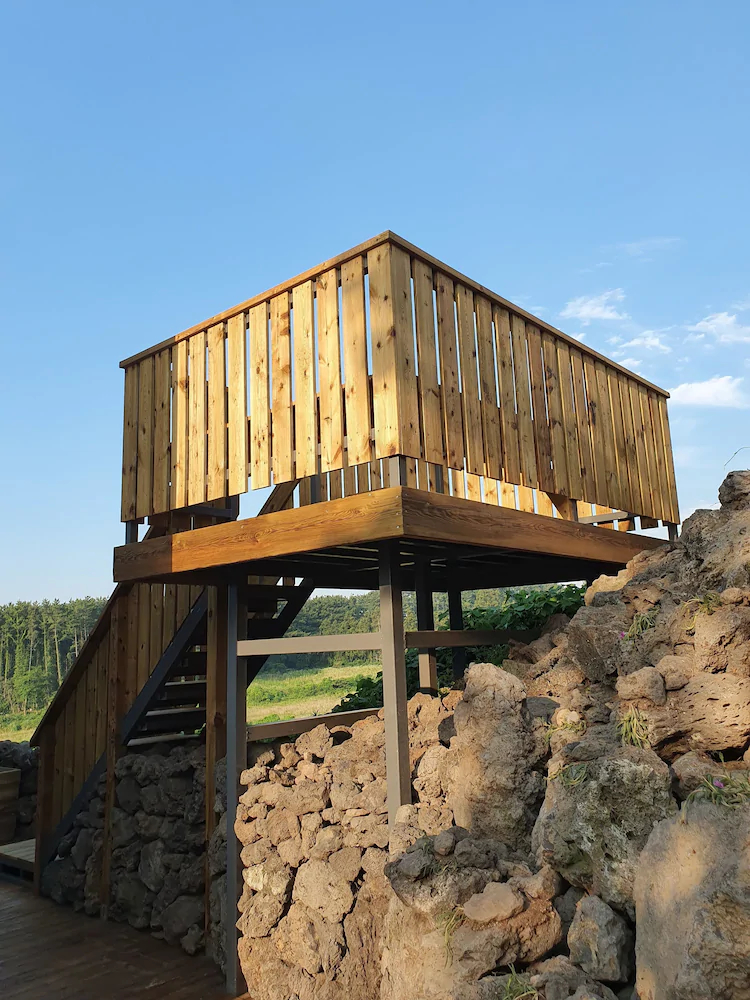 Bombom Guesthouse