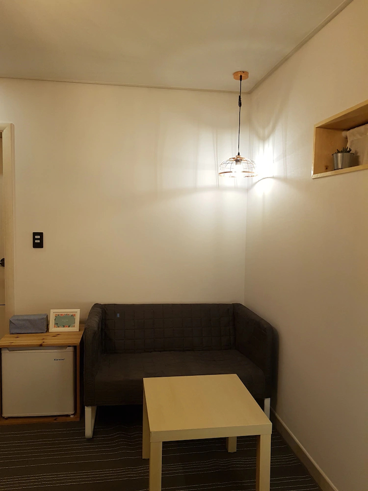 Bombom Guesthouse