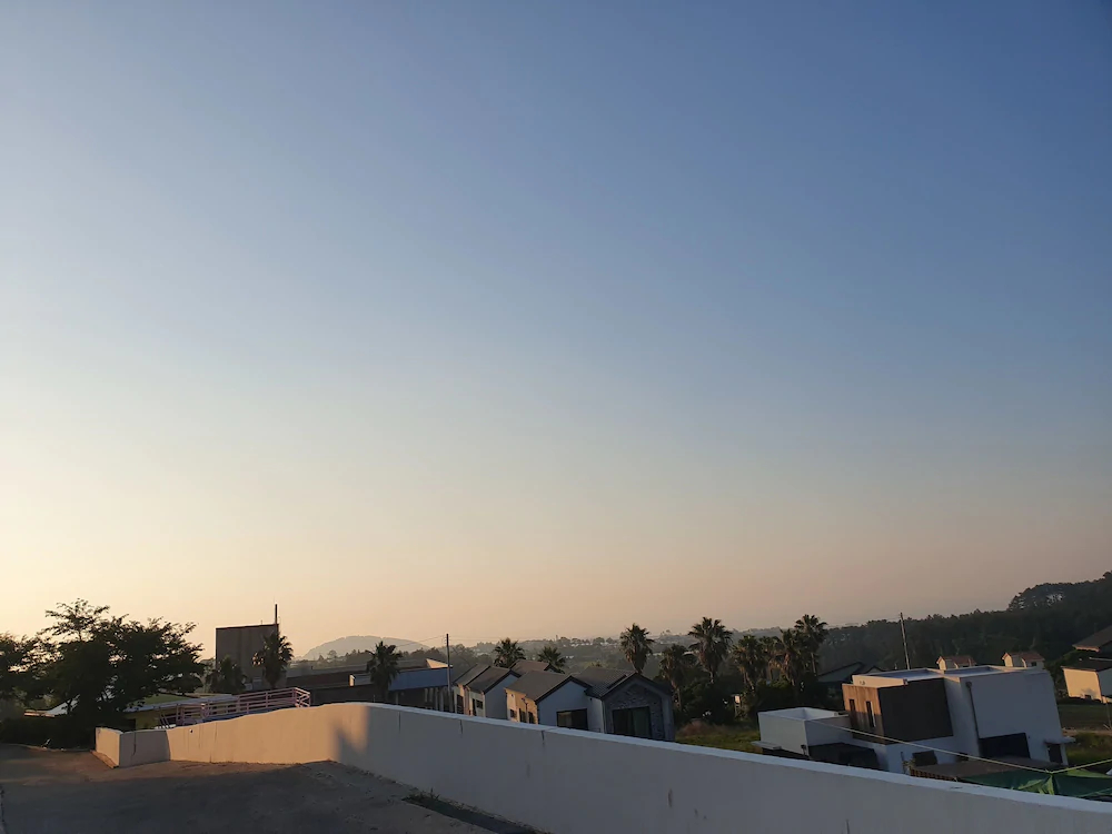 Bombom Guesthouse