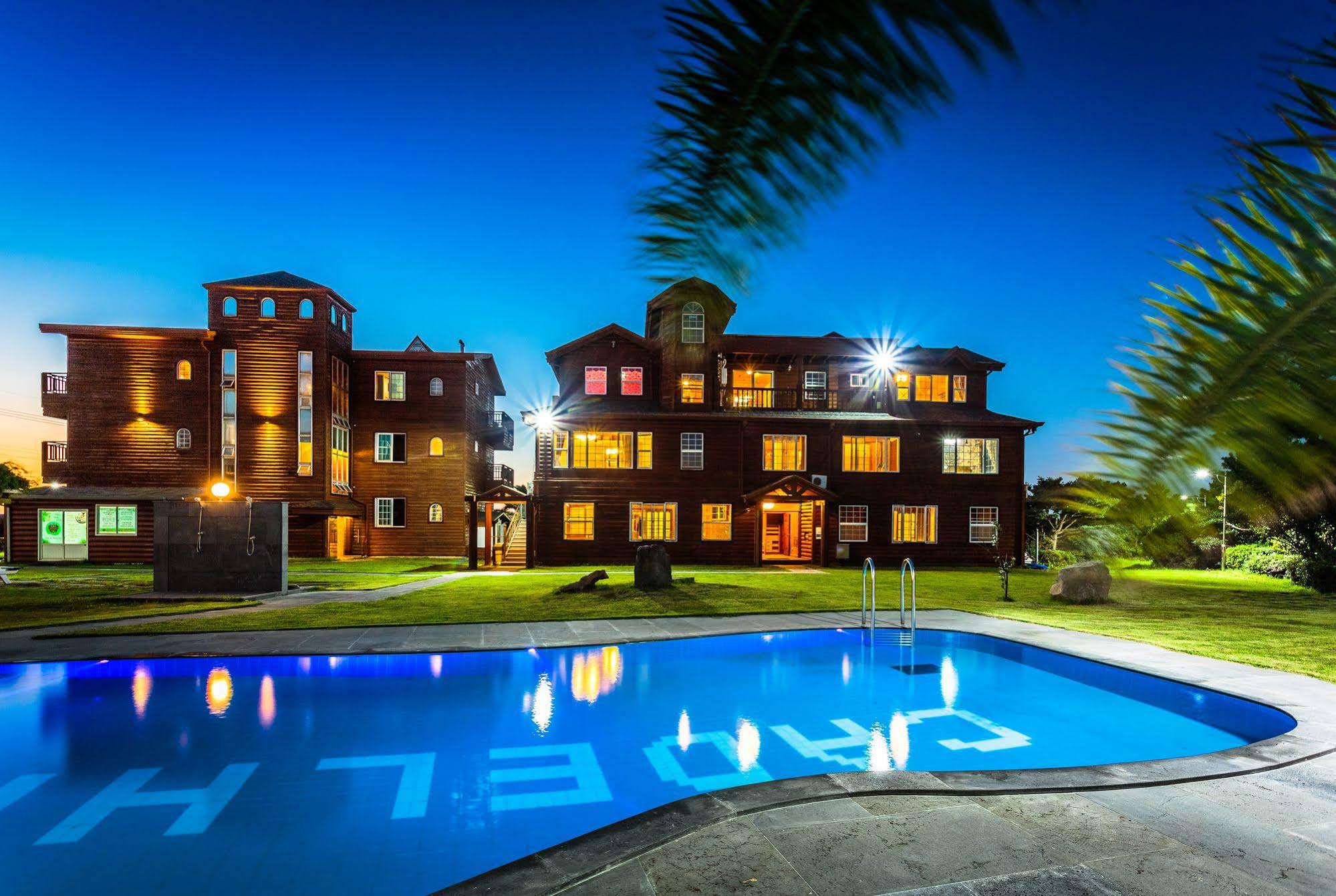 Cadelhas Resort
